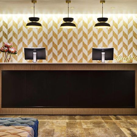 Unaway Hotel & Residence Linea Uno Milano Bagian luar foto