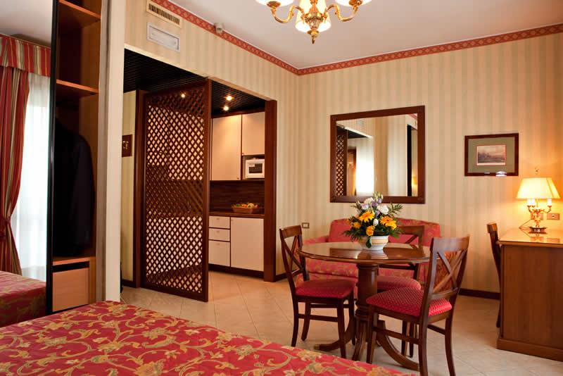 Unaway Hotel & Residence Linea Uno Milano Bagian luar foto
