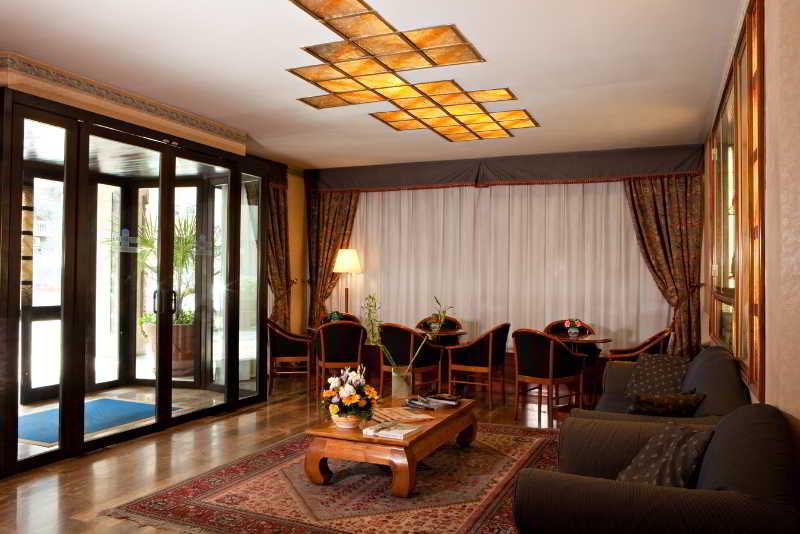 Unaway Hotel & Residence Linea Uno Milano Bagian luar foto