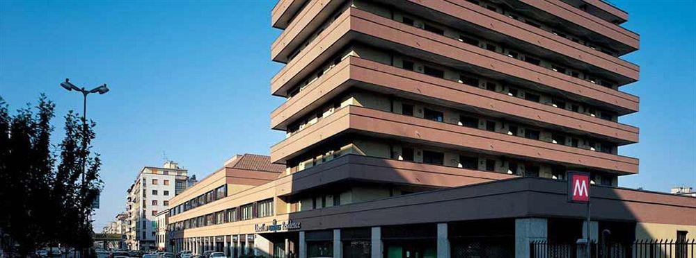 Unaway Hotel & Residence Linea Uno Milano Bagian luar foto